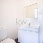 Rent 4 bedroom apartment of 127 m² in Lisbon