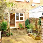 Rent 2 bedroom house of 56 m² in Lymington