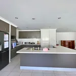 Rent 4 bedroom house in Moranbah