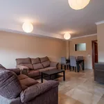 Rent 3 bedroom house of 337 m² in Murcia