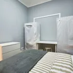 Rent a room in lisbon