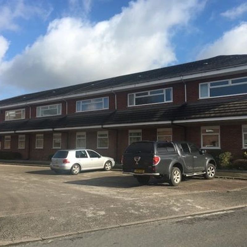 Flat to rent in Knoll Close, Knoll Close, Burntwood, Staffordshire WS7 Burntwood Green