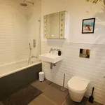 Rent 5 bedroom apartment of 120 m² in Worthing