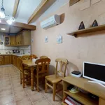 Rent 5 bedroom apartment of 80 m² in Alicante