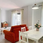 Alquilo 5 dormitorio apartamento de 125 m² en Marbella