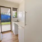 Rent 4 bedroom house in Bargara