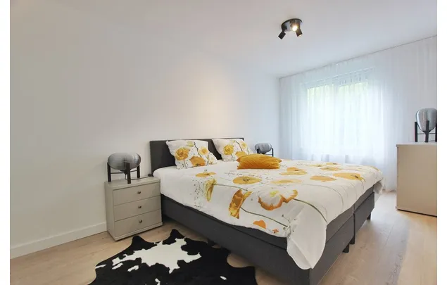 Huur 4 slaapkamer appartement van 95 m² in Amsterdam