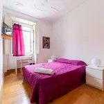 Rent a room of 194 m² in lisbon