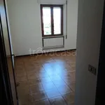 Affitto 3 camera appartamento di 80 m² in Rieti