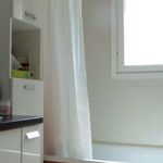 Rent 4 bedroom apartment of 100 m² in Saint-Genis-Laval