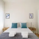 Rent 1 bedroom apartment of 50 m² in Porto