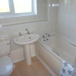 4 bedroom property to let in Lakeland Drive, Wilnecote, Tamworth - £1,500 pcm