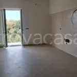 Rent 5 bedroom apartment of 180 m² in Pozzuoli