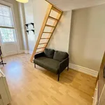 Rent 3 bedroom flat in Brighton