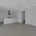 Rent 4 bedroom house in Baldivis