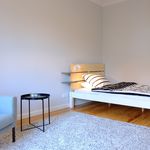 Rent 1 bedroom apartment of 44 m² in Frankfurt am Main