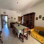 Rent 4 bedroom house of 75 m² in Lecce