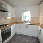 Rent 3 bedroom flat in Glasgow  West