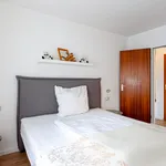 Miete 3 Schlafzimmer wohnung von 75 m² in Stuttgart