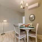 Rent 1 bedroom apartment of 50 m² in Málaga