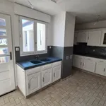 Maison de 94 m² avec 6 chambre(s) en location à SUR MER