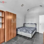 Pronajměte si 2 ložnic/e byt o rozloze 80 m² v Litomyšl