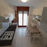 Rent 5 bedroom apartment of 130 m² in Milano