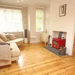 Rent 3 bedroom flat in Epsom and Ewell