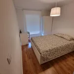 Rent 4 bedroom apartment in Porto