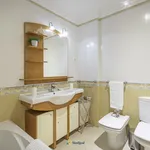 Rent 1 bedroom apartment of 70 m² in Portimão