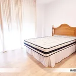 Alquilo 3 dormitorio apartamento de 13 m² en Seville