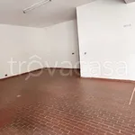 Affitto 4 camera appartamento di 127 m² in Roma