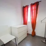 Rent 3 bedroom apartment of 63 m² in valencia