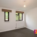 Flat to rent in Hedley Court, High Wycombe HP10