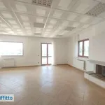 Rent 6 bedroom house of 1500 m² in Rome