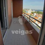 Rent 3 bedroom apartment of 144 m² in Setúbal