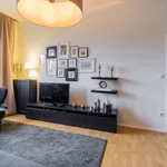 Miete 2 Schlafzimmer wohnung von 62 m² in Berlin