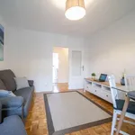 Rent a room of 72 m² in madrid