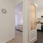 Rent 2 bedroom apartment of 77 m² in valencia