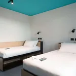 Rent a room in milan