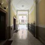 Rent 4 bedroom apartment of 152 m² in Milan