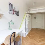 Pronajměte si 4 ložnic/e byt o rozloze 112 m² v prague