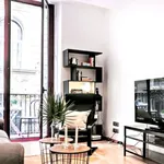 Rent 6 bedroom apartment of 95 m² in Barcelona