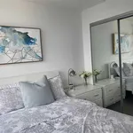 Rent 1 bedroom apartment of 86 m² in Toronto (Mimico)