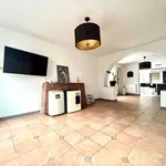 Rent 3 bedroom house of 159 m² in Marchienne-au-Pont