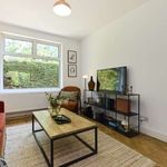 Rent 3 bedroom flat of 87 m² in london