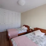 Rent 2 bedroom apartment in Porto