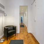 Rent 6 bedroom apartment in Lisbon