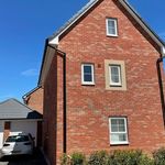 Rent 5 bedroom flat in West Midlands