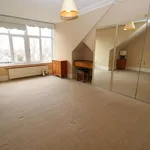 Rent 4 bedroom flat in Scotland